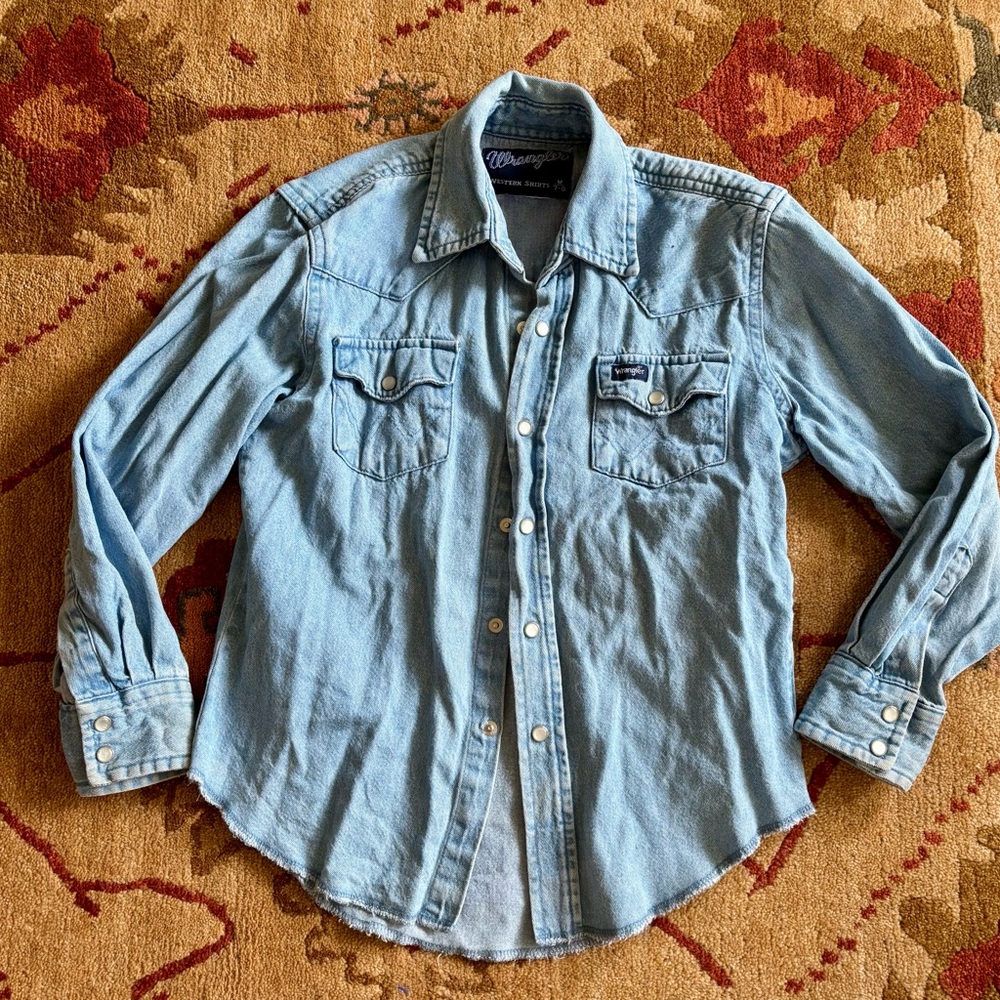 Kids Wrangler Western Light Blue Denim pearl snap Shirt size M 7-8 vintage